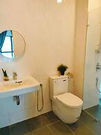 Reizz Residence by Plush