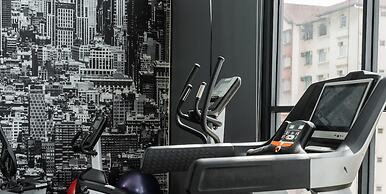 Reizz Residence by Plush