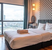 Reizz Residence by Plush