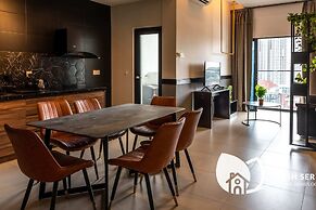 Reizz Residence by Plush