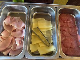 Tropical Garden Kamala Resort