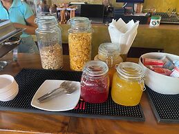 Tropical Garden Kamala Resort