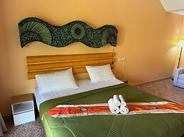 Tropical Garden Kamala Resort