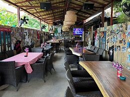 Tropical Garden Kamala Resort