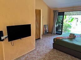 Tropical Garden Kamala Resort