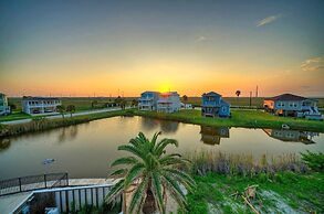 Lost Chancla by Avantstay 5 Min to Beach + Pool