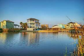 Lost Chancla by Avantstay 5 Min to Beach + Pool