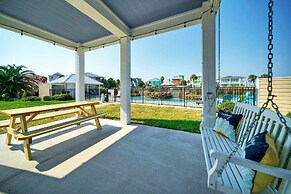 Lost Chancla by Avantstay 5 Min to Beach + Pool