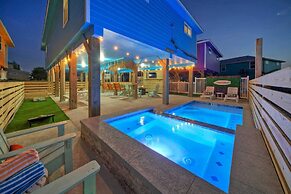 Totally Beachin by Avantstay Private Heated Pool, Hot Tub + Fire Pit!