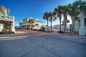 19th Wave by Avantstay Dune Views + Shared Pool