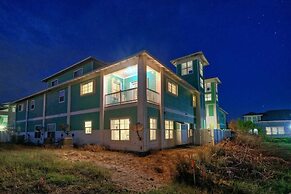 19th Wave by Avantstay Dune Views + Shared Pool