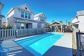 Breakaway by Avantstay Near Music, Eats