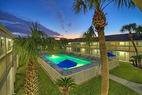 Beach Daze by Avantstay 1 Block to Beach