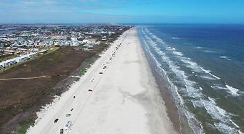 Beach Daze by Avantstay 1 Block to Beach