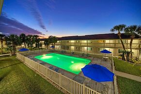 Beach Daze by Avantstay 1 Block to Beach