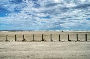 Beach Daze by Avantstay 1 Block to Beach