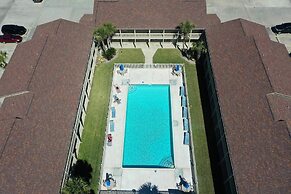 Beach Daze by Avantstay 1 Block to Beach