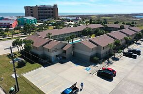 Beach Daze by Avantstay 1 Block to Beach