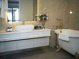 MERPERLE DALAT HOTEL