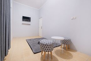 Super OYO 2727 Nareswari Guest House Syariah