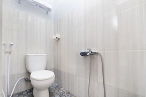 Super OYO 2727 Nareswari Guest House Syariah