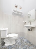 Super OYO 2727 Nareswari Guest House Syariah