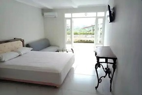 Capital O 3359 Pondok Wisata Jaden Trawas Mojokerto