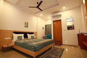 Hotel Hill view by Heritage inn Udaipur