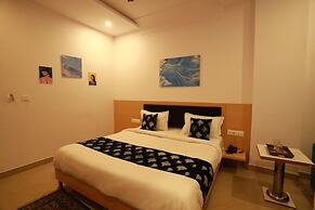 Hotel Hill view by Heritage inn Udaipur