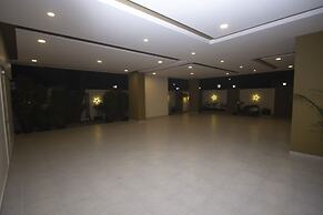 Monarch Guestline Magarpatta