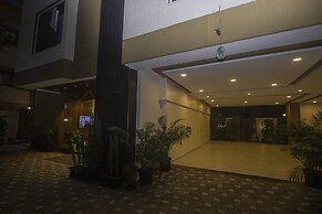 Monarch Guestline Magarpatta