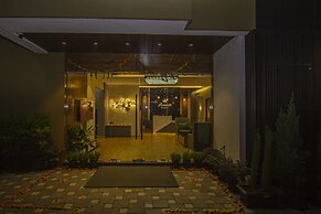 Monarch Guestline Magarpatta