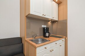 Studio 300 m to the Beach by Renters