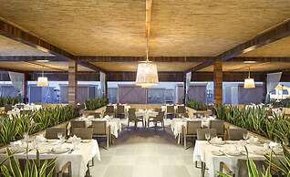 Cosmos Health Center by Medworld