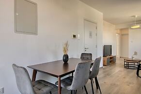 Phaedrus Living Coral Suites Bliss