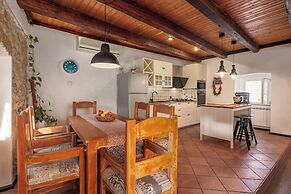 Holiday Home Meja Private Pool