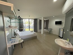 Phuket Muay Thai Hotel Rawai Beach