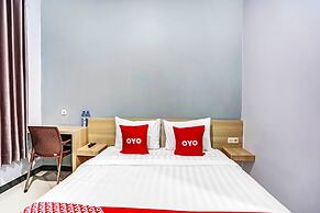 OYO 90891 Parang Kusumo Residence