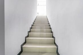 OYO 90891 Parang Kusumo Residence