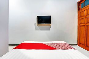 OYO 90891 Parang Kusumo Residence