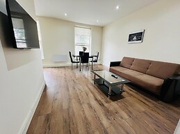 1-bed Apartment in Ealing - 2mins From Station