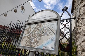 Studio Kazimierz for 4 Guests by Renters