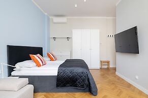 Studio Kazimierz for 4 Guests by Renters