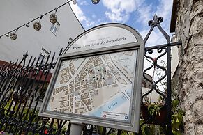 Studio Kazimierz for 4 Guests by Renters