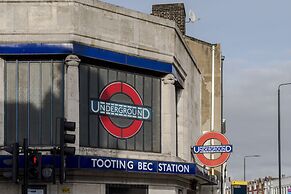 Your Apartment Tooting