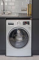 Your Apartment Tooting