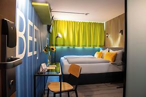 [BEE]VILLAGE MESSEHOTEL HANNOVER-LAATZEN.