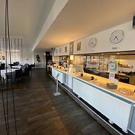 [BEE]VILLAGE MESSEHOTEL HANNOVER-LAATZEN.