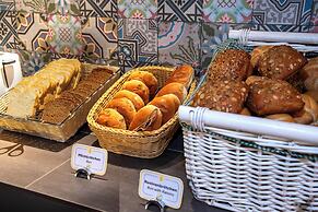 [BEE]VILLAGE MESSEHOTEL HANNOVER-LAATZEN.