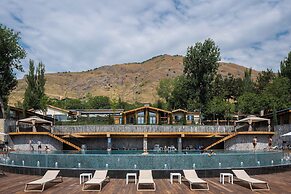 Burchmulla Resort & Chalets